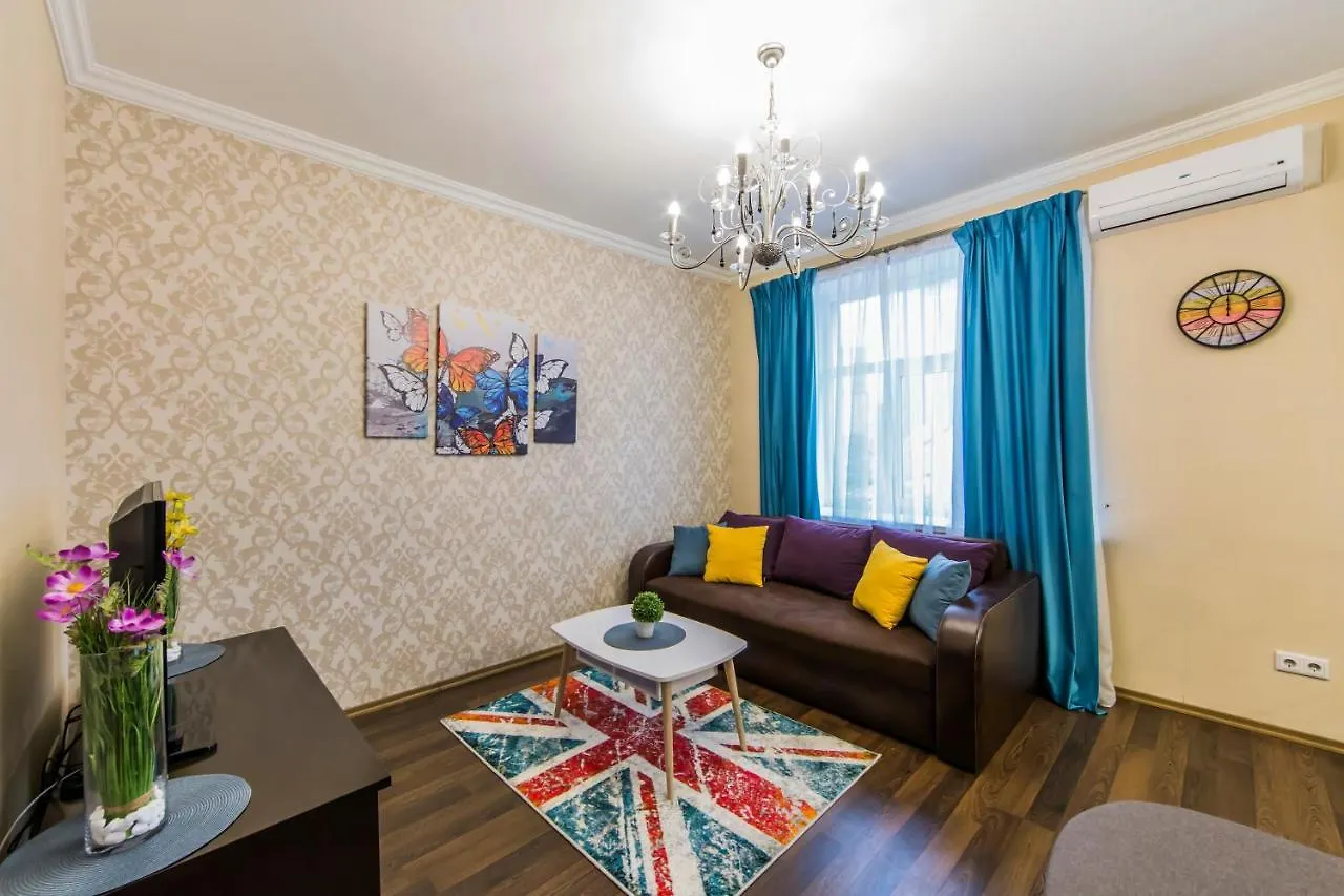 2К Квартира На Басейній, Трц Гуллівер Kiev 0*,
